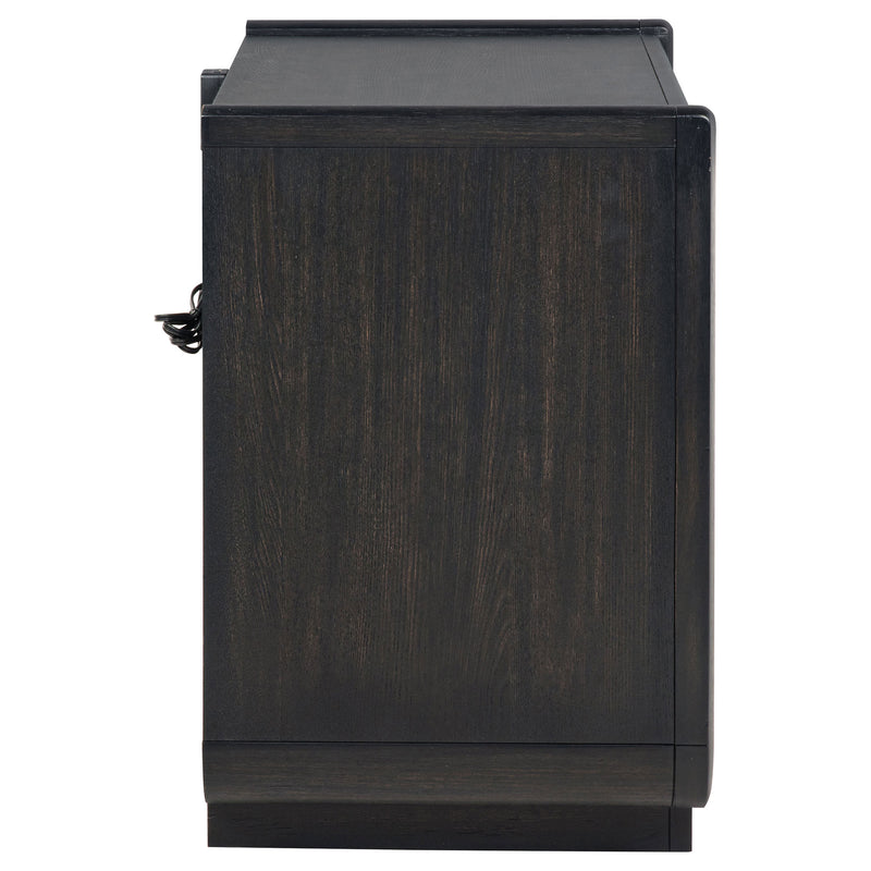 Leandro Nightstand