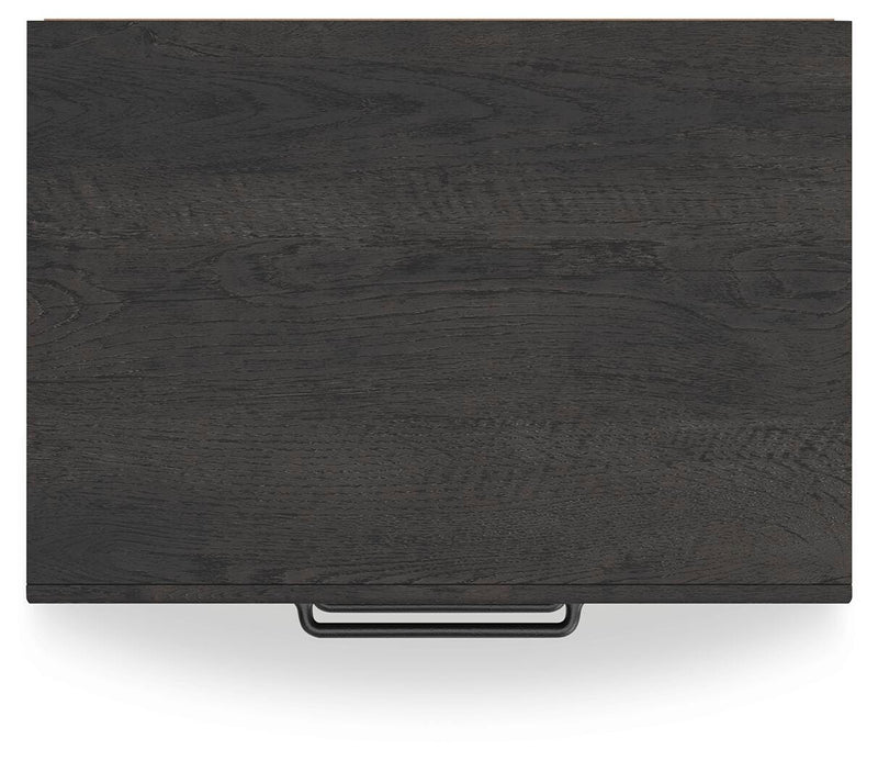 Hollivern Nightstand